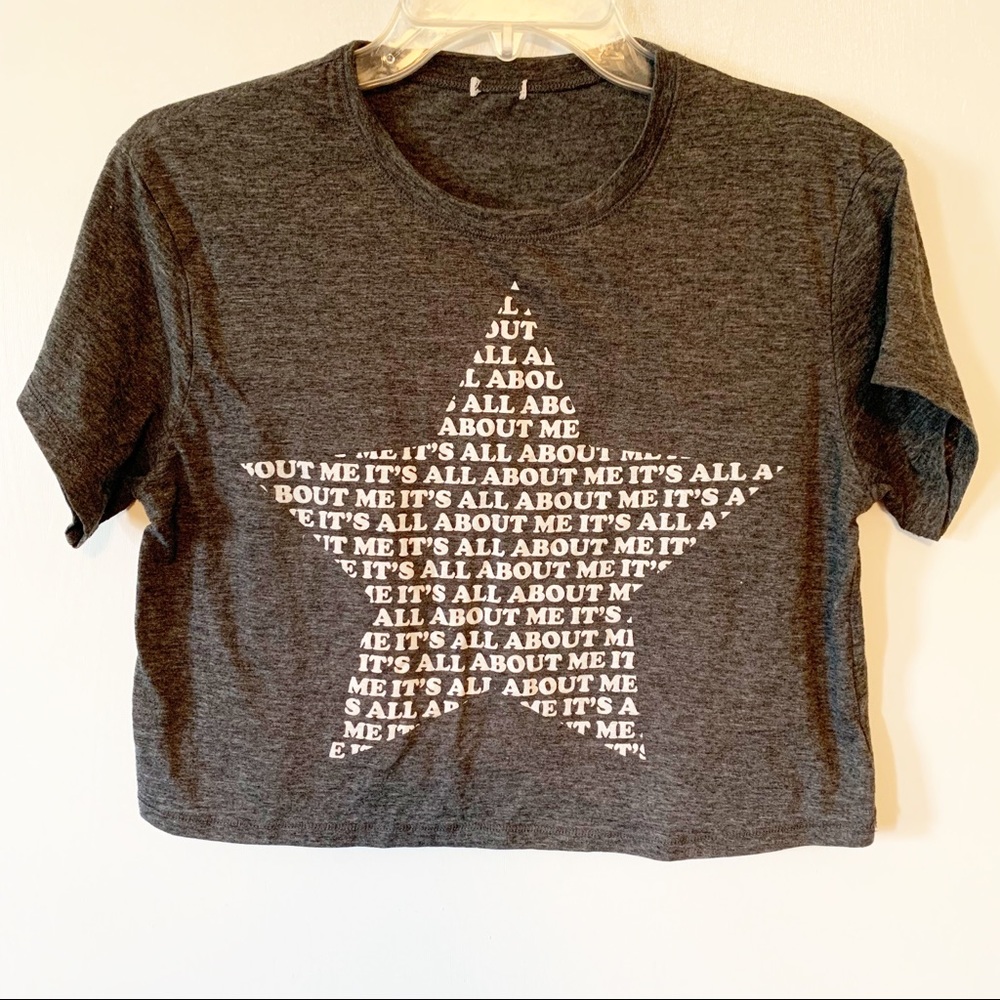 Garage “It’s all about me” crop top (m)